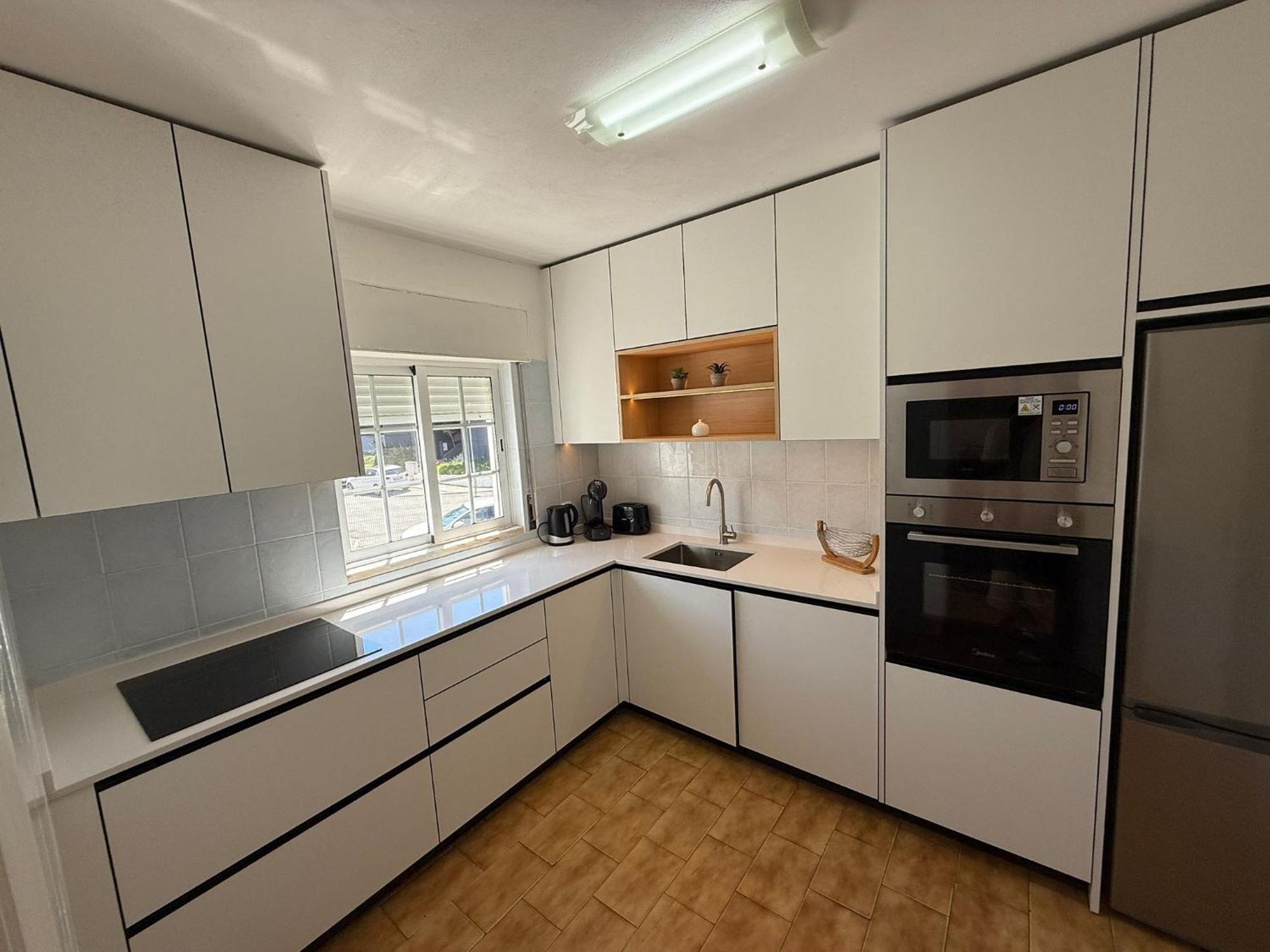 אלבופיירה Cozy Apartment Oura Beach מראה חיצוני תמונה